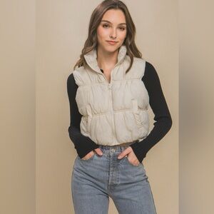 Love Tree Zip Up Turtleneck Cropped Vest Coat